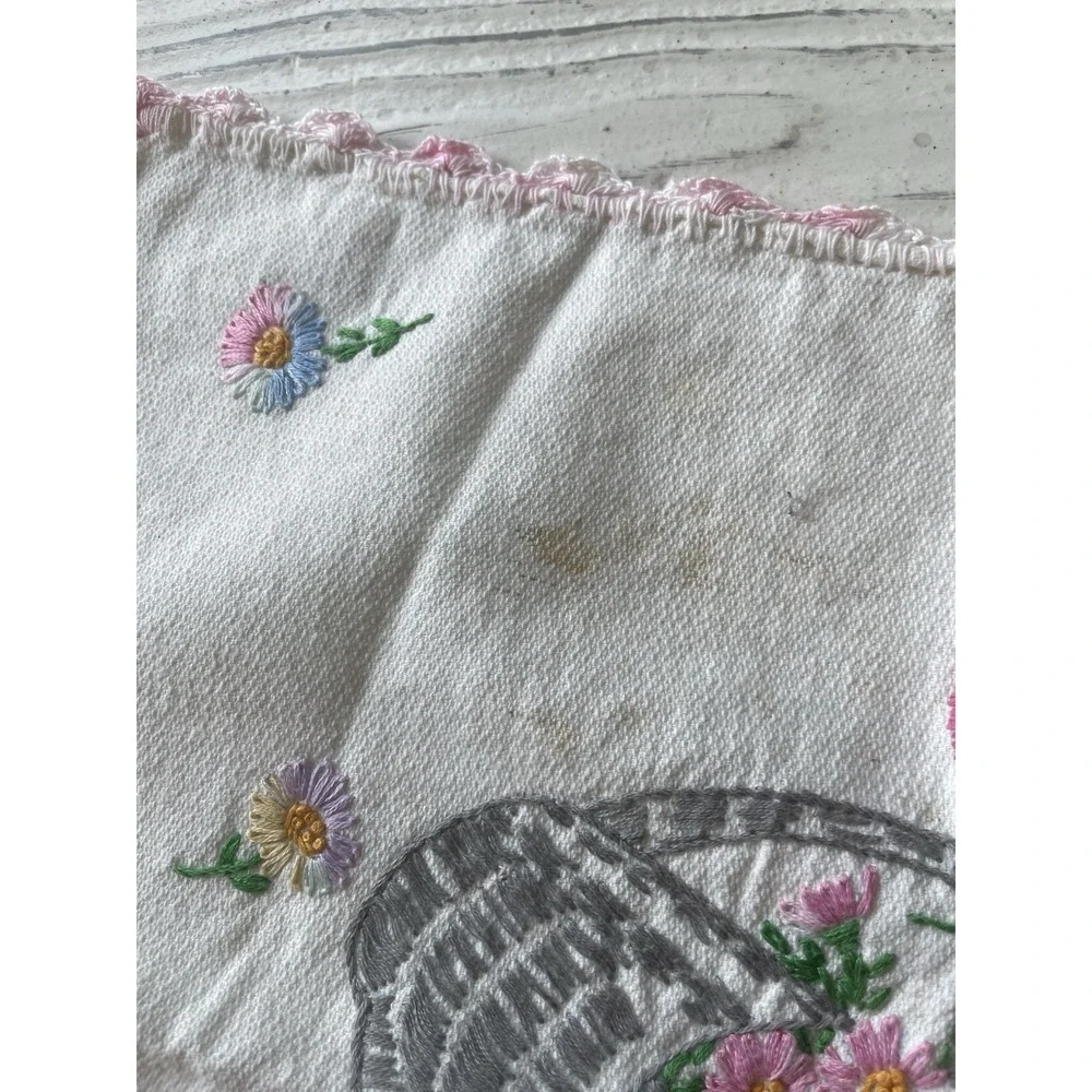 Vintage Lot 0f‎ 3 Mix Match Embroidered Crocheted Pillowcases + Dresser Scarf